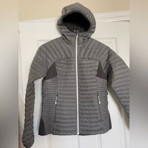 Eddie Bauer women’s down jacket. Size small.